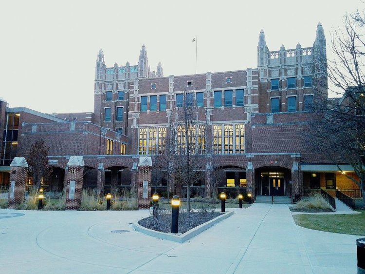  Evanston Township High School, known for its castle-like appearance, was at the center of a dress code controversy last year (Creative Commons photo found  here ) 